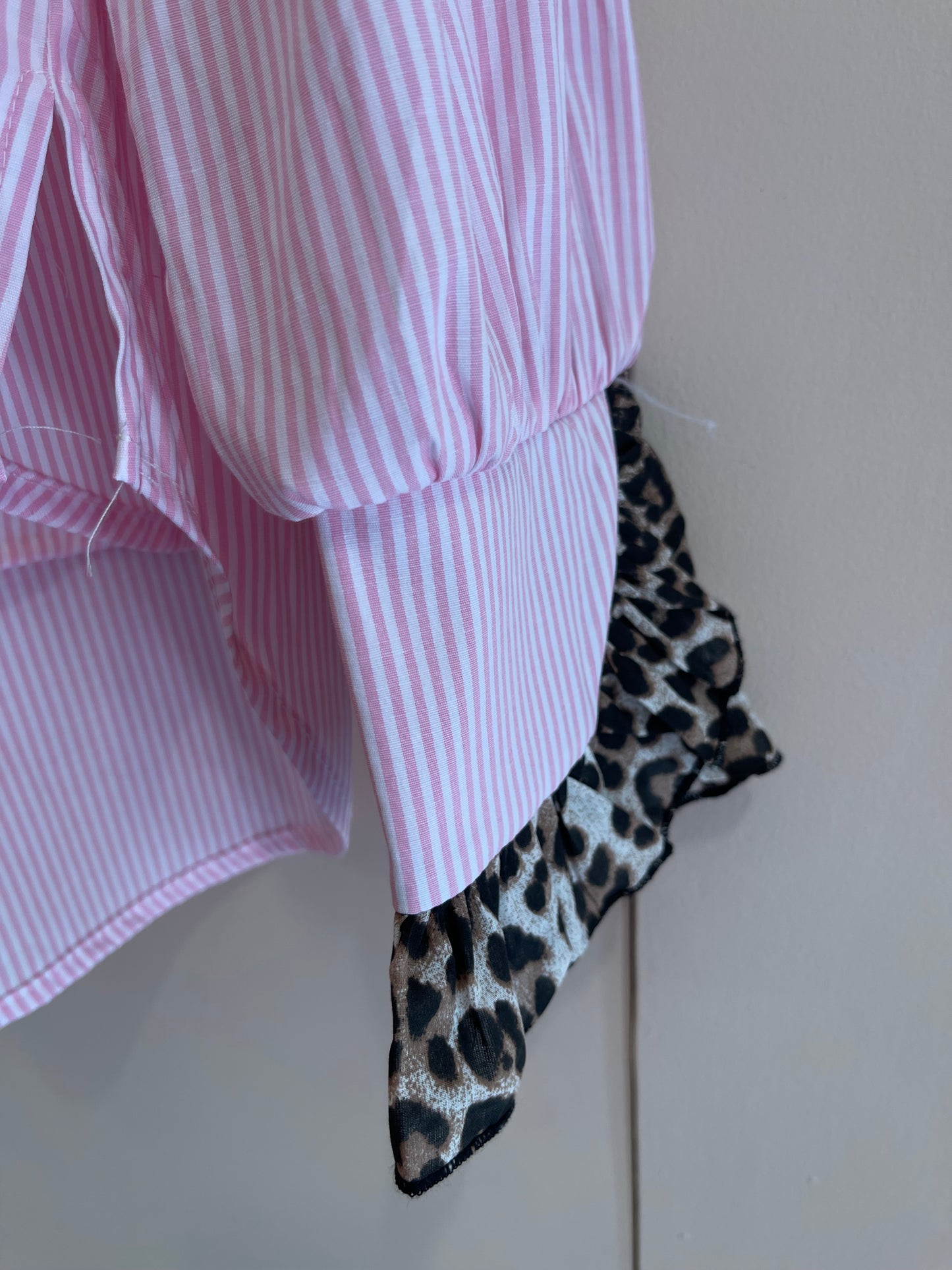 SAVAGE CHIC | Camisa de riscas com leopardo