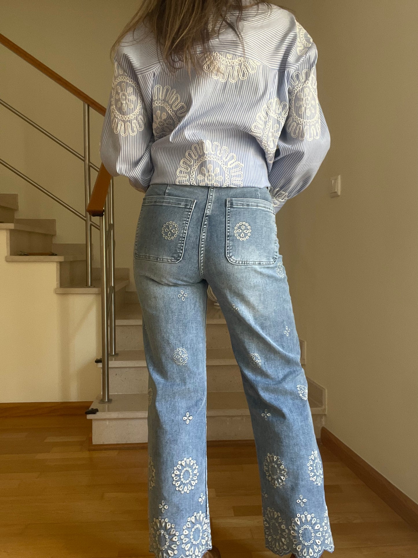 MANDALA | Jeans com bordados