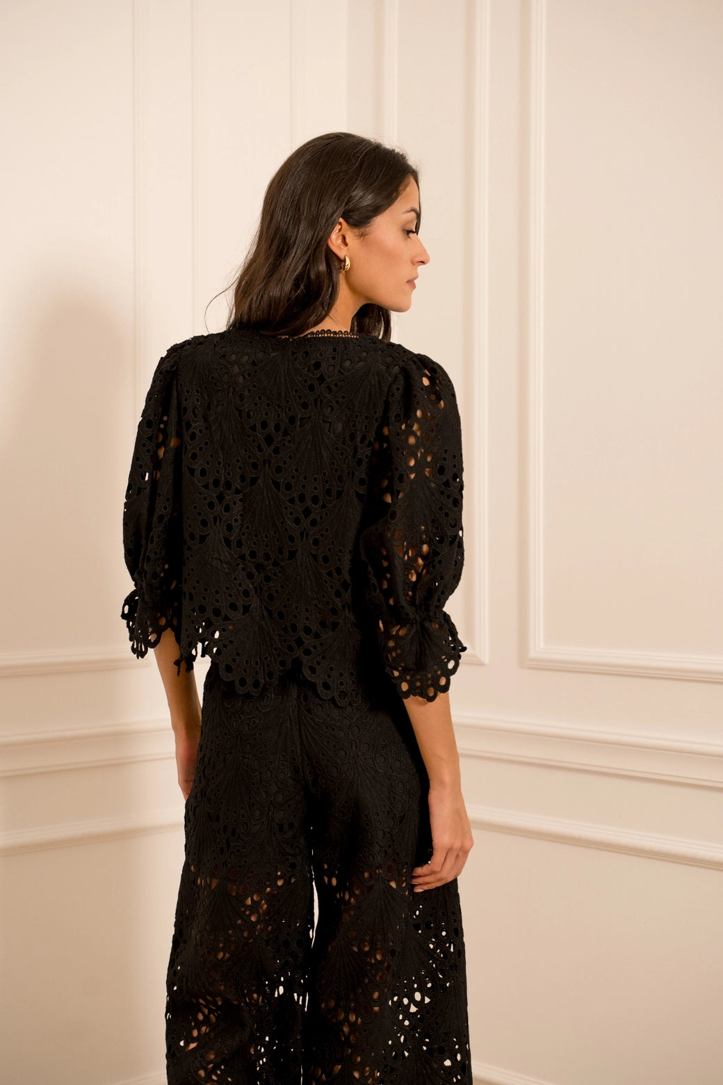 SELENA LACE BLOUSE