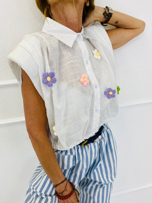 PHOEBE | Camisa con flores en lana.