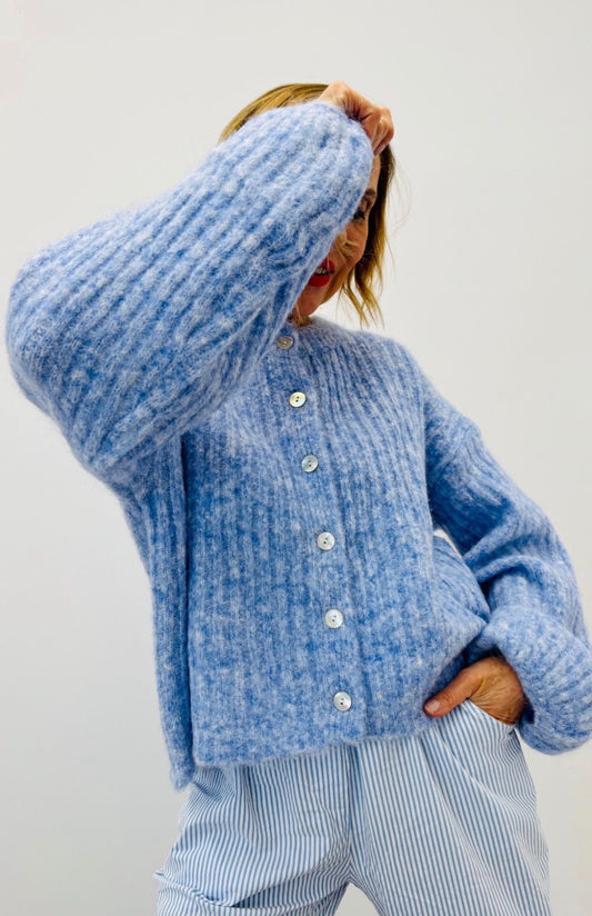 CLOUD SOFT CARDIGAN