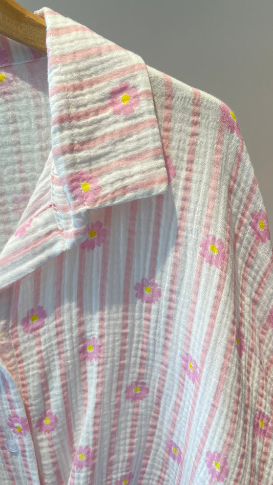 MARGARIDAS | Camisa de manga curta com flores bordadas e riscas