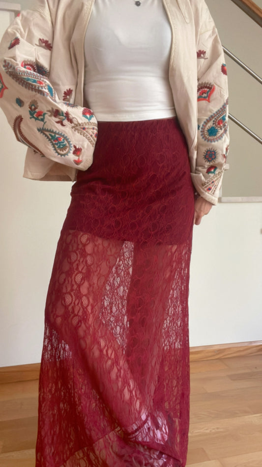 ÍNDIA | Saia Maxi em renda