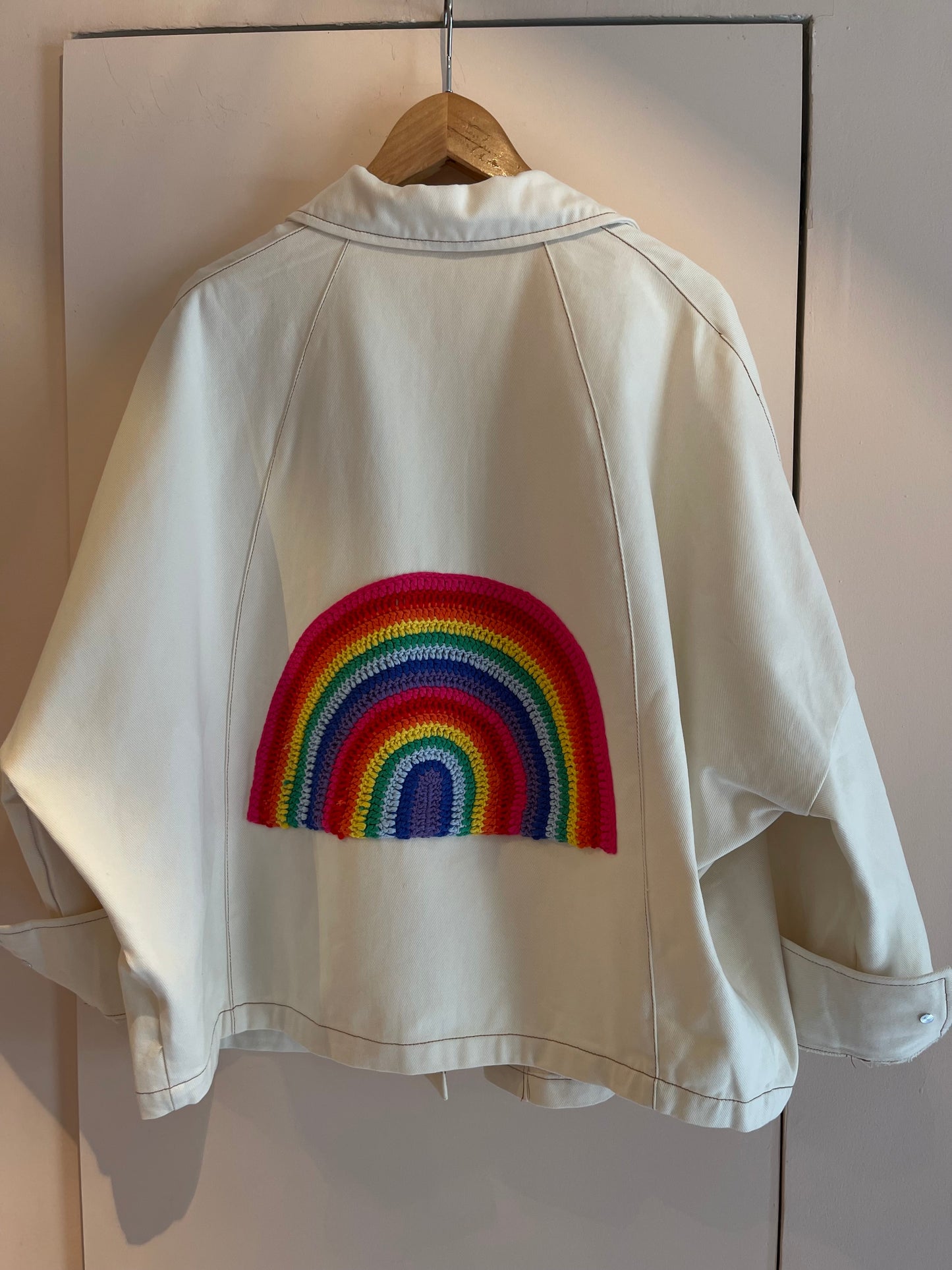 RAINBOW | Casaco de algodão com desenhos bordados