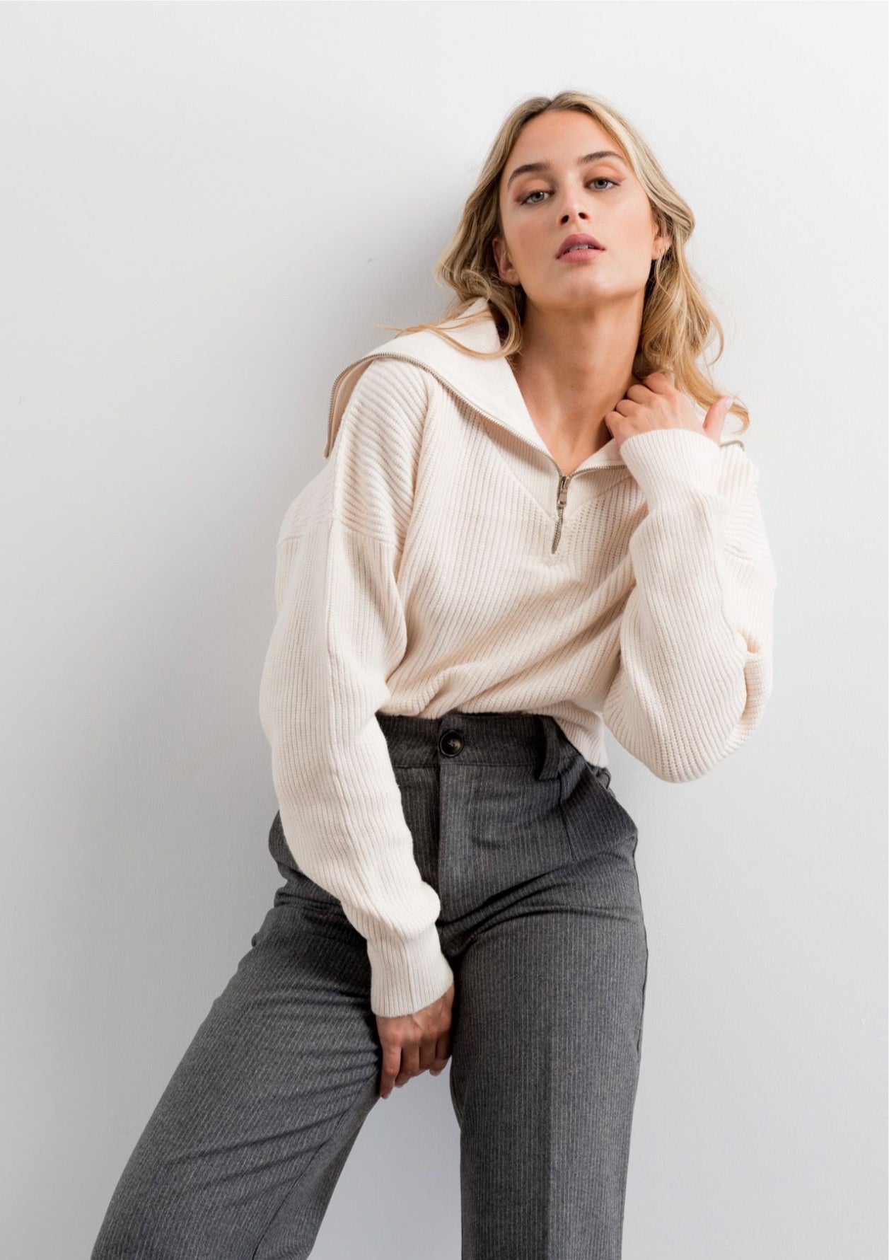 MAGNÓLIA | Malha com fecho