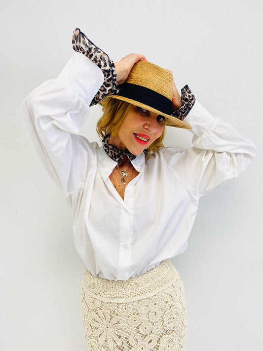 SAVAGE WHITE | Camisa branca com leopardo