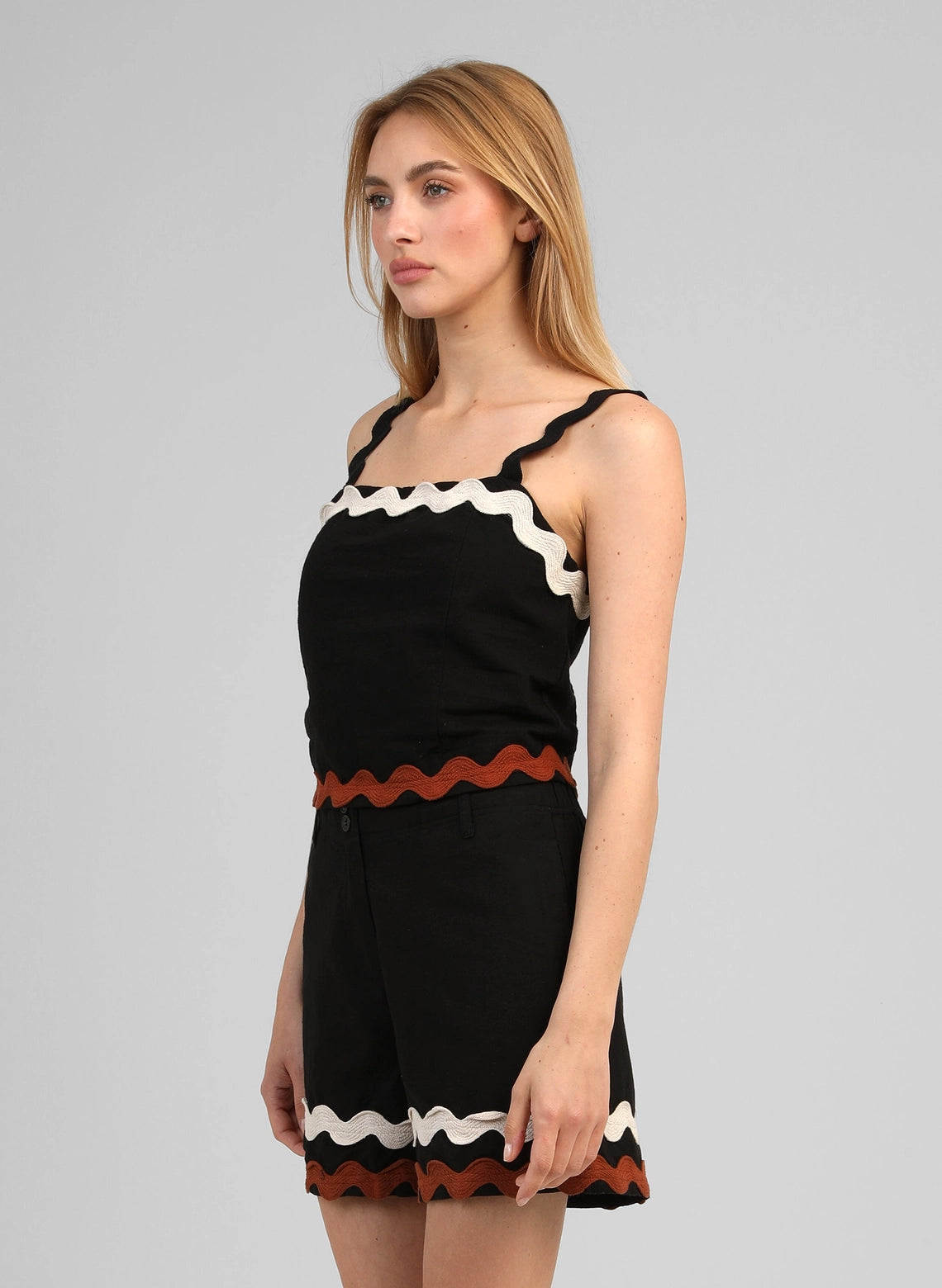 ONDINA TOP - BLACK