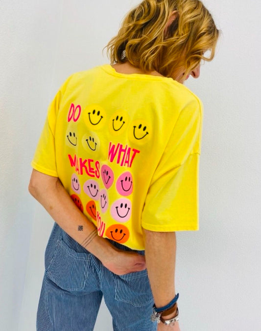 HAPPY - T shirt com frase estampada e smileys