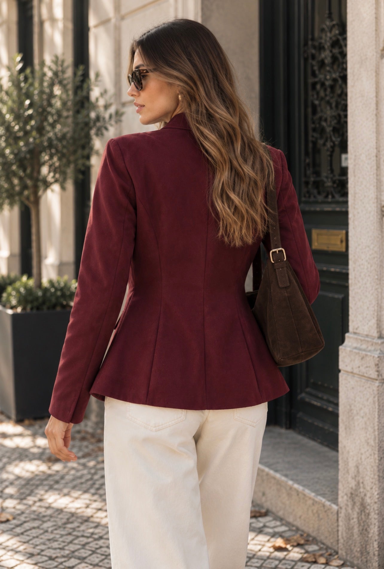 VELVET BLAZER