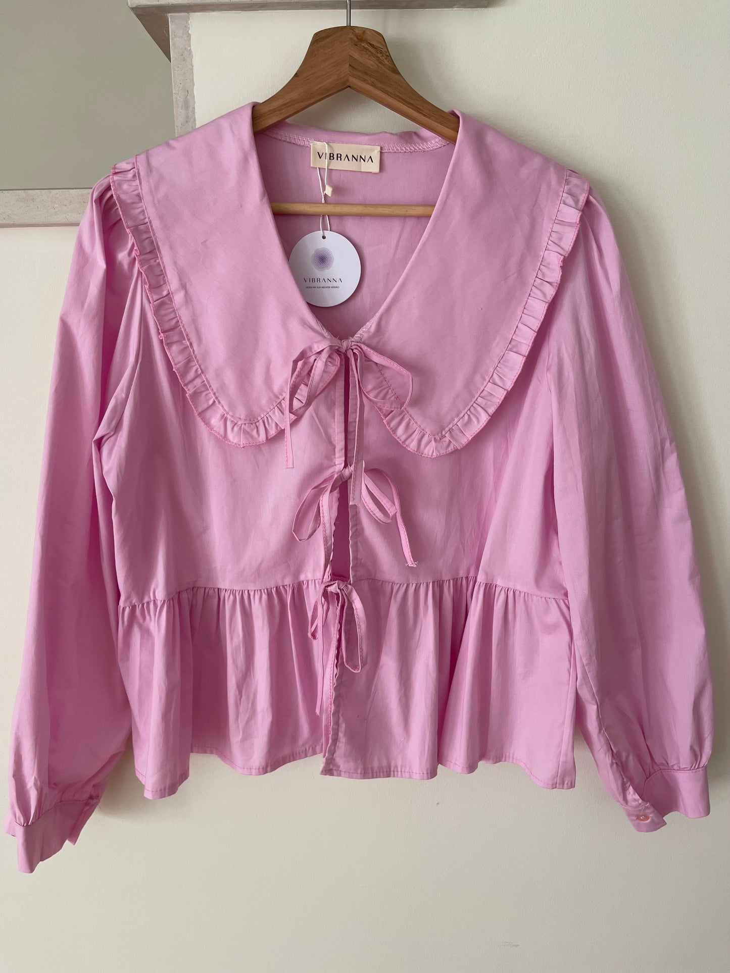 CAMILLA | Camisa con cuello babero