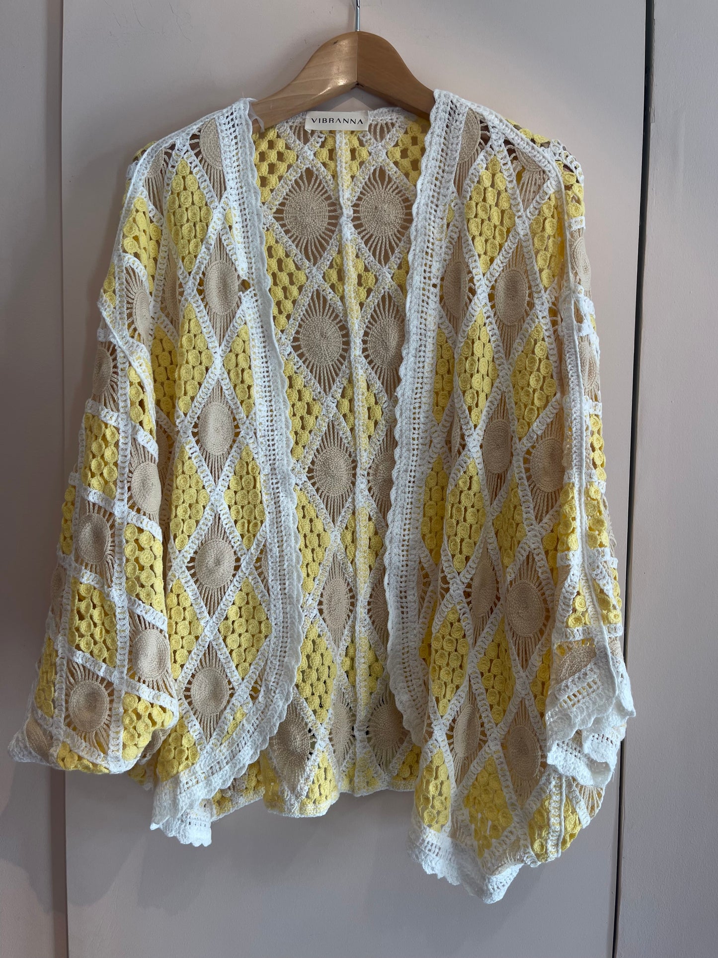 SUNFLOWER | Casaco em crochet colorido