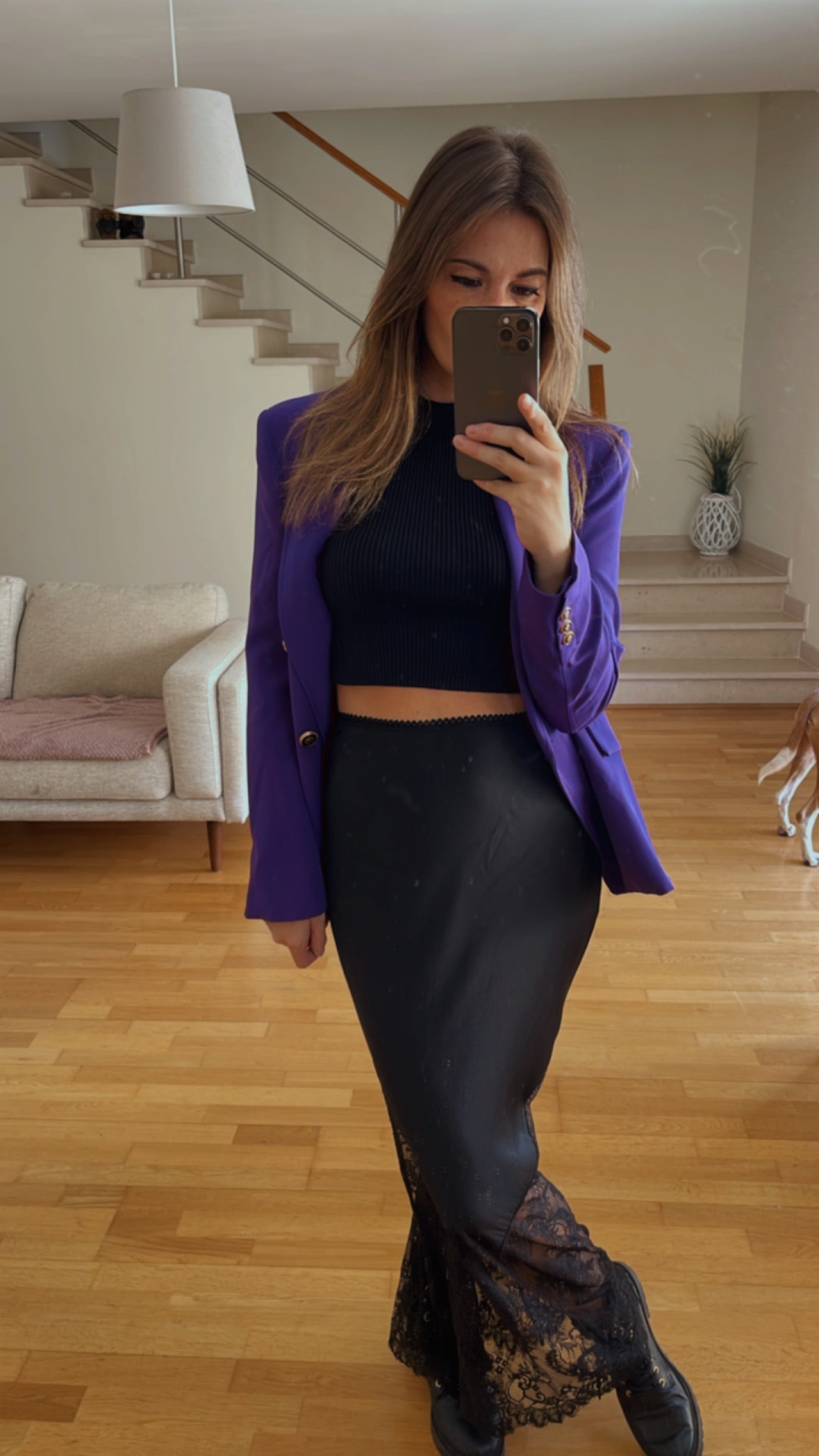 ROSÁLIA | Satin skirt with lace