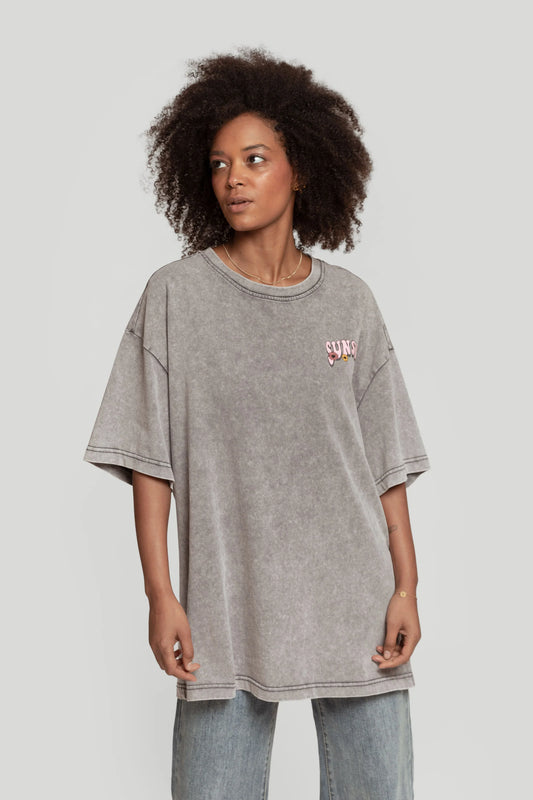 SUNSHINE HOLIDAY | T-shirt oversized com estampado colorido