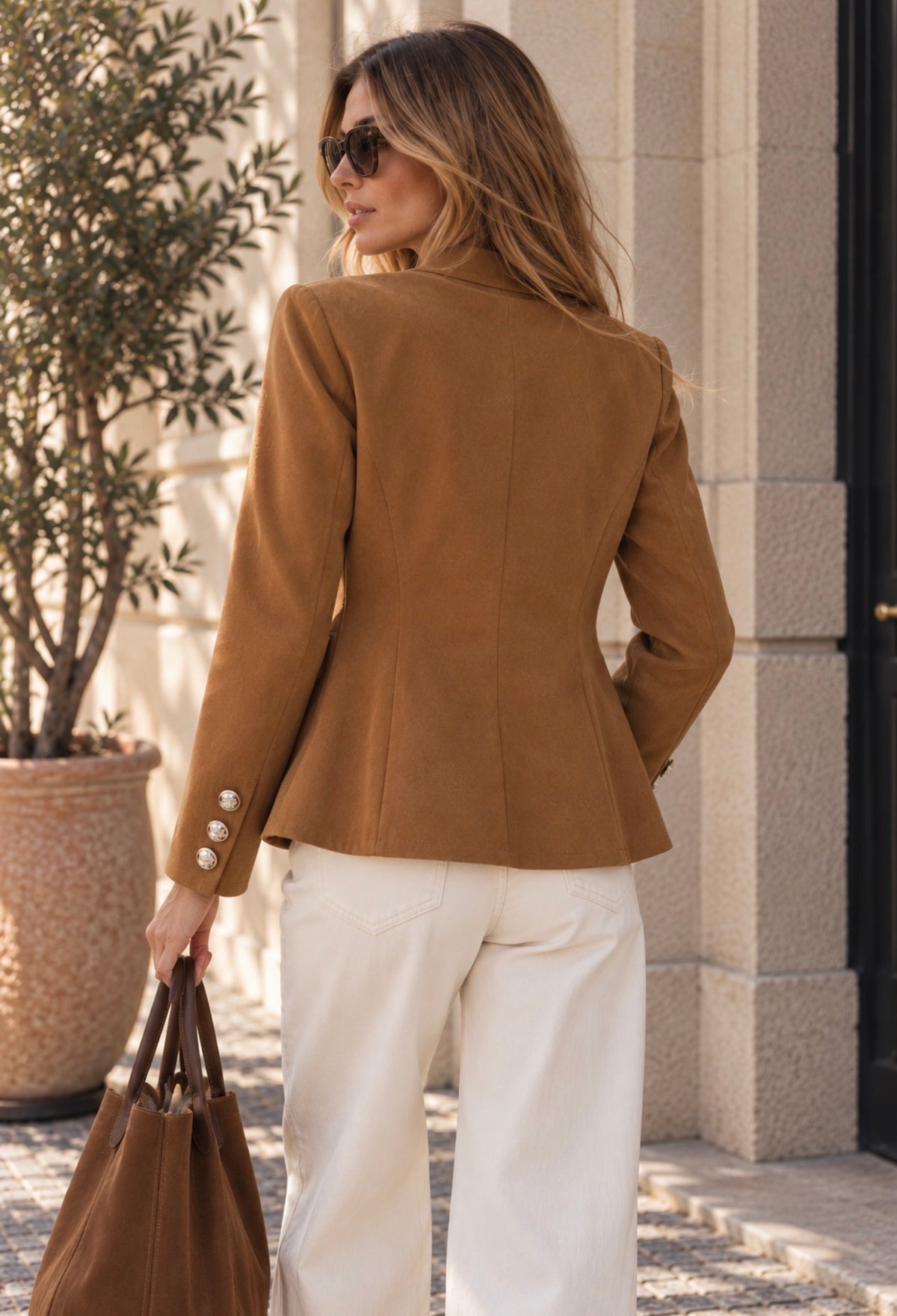 VELVET BLAZER
