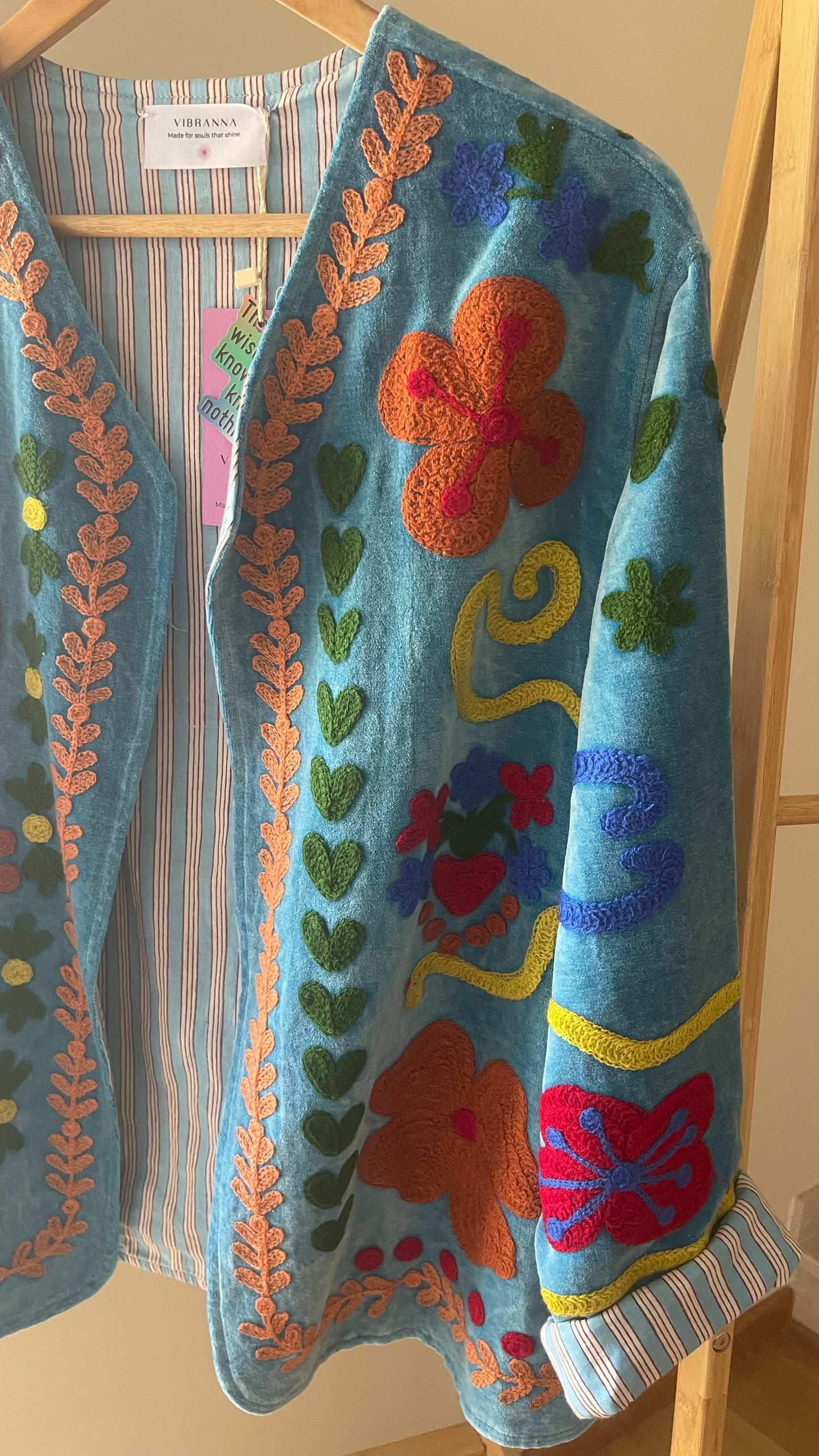 HEART BLOOM EMBROIDERED JACKET