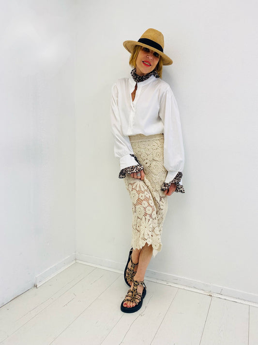 SAVAGE WHITE | Camisa branca com leopardo