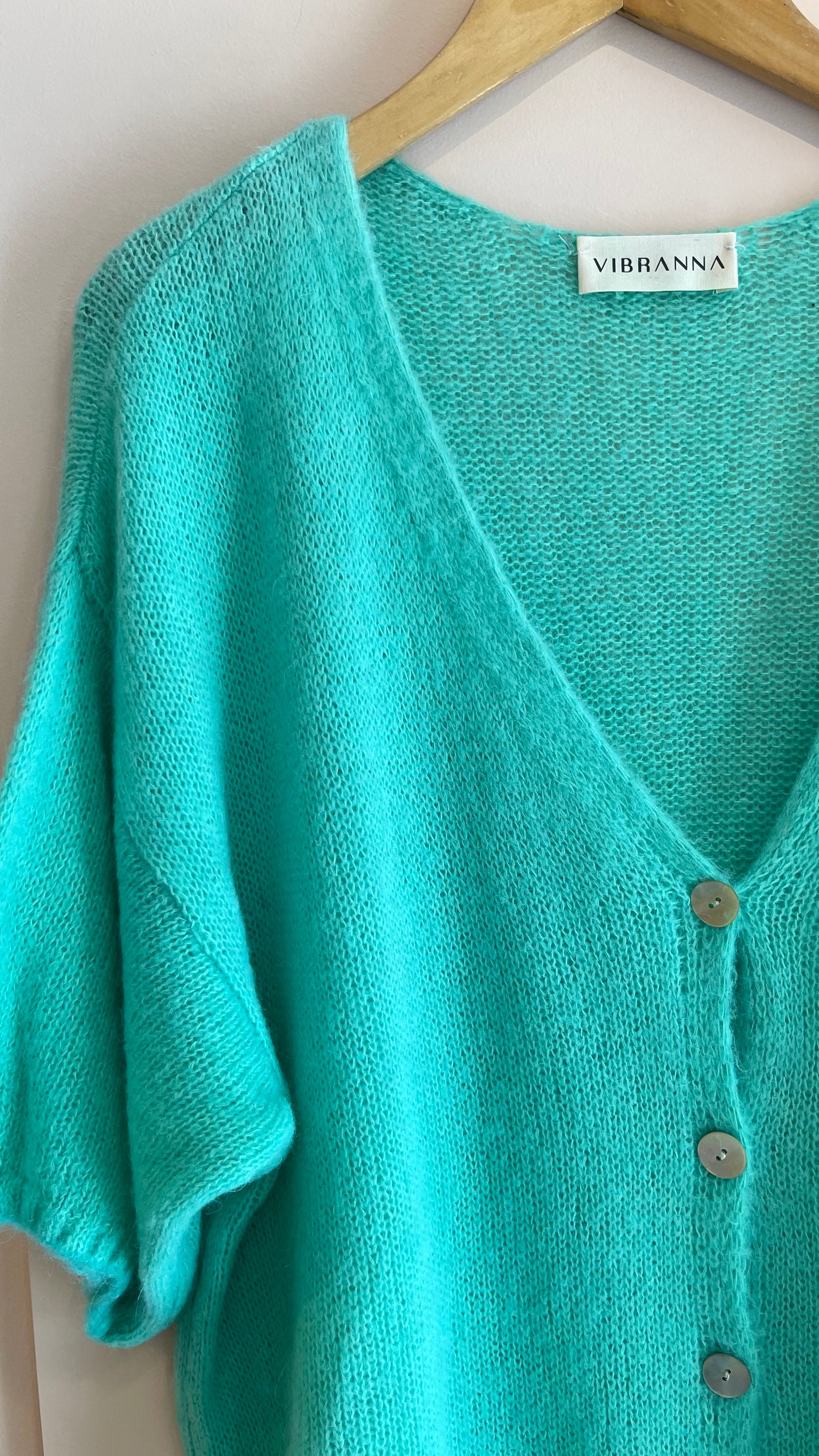 CHIARA | Short sleeve knitted coat