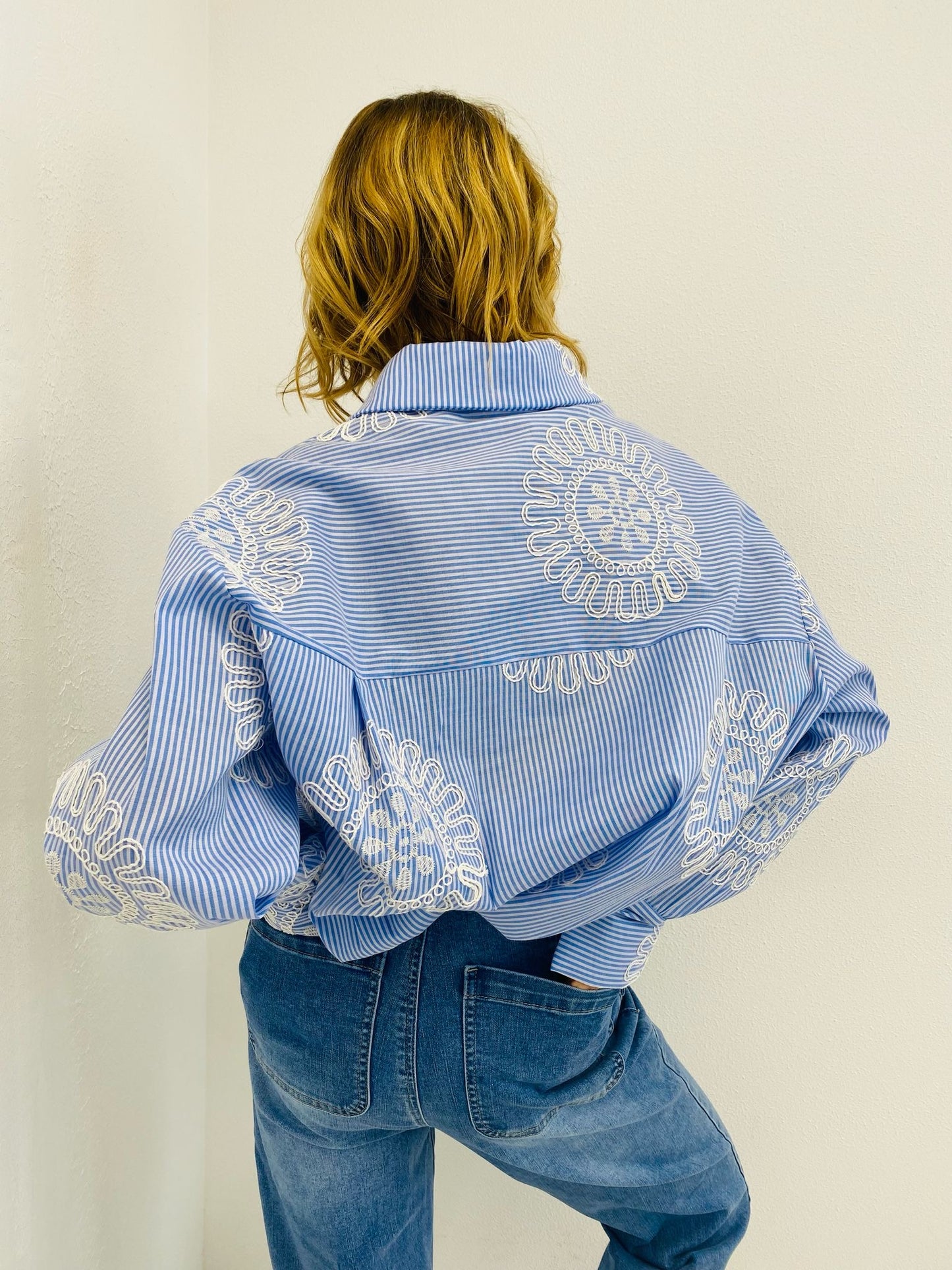 SOLARIS | Camisa de riscas com bordados