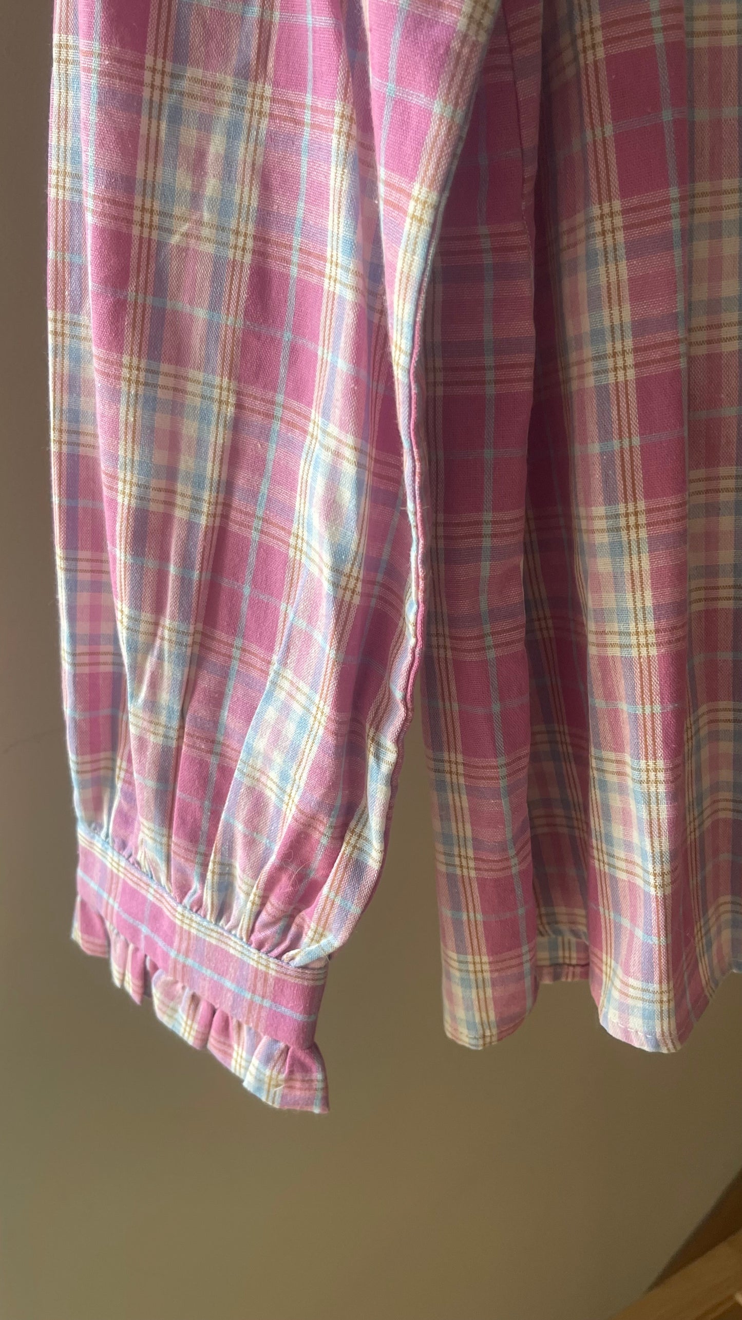 PINK PLAID ROMANCE
