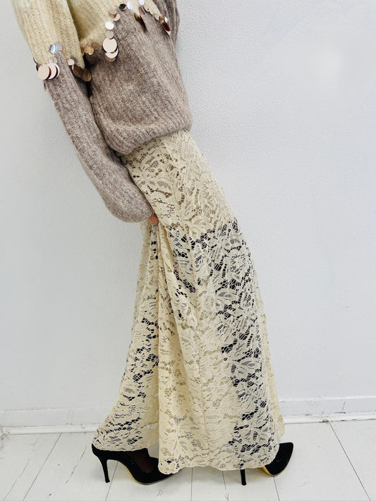 SUN | Saia Maxi em renda