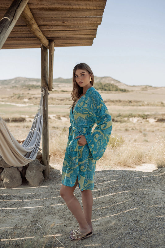 LAGOON PAISLEY KIMONO