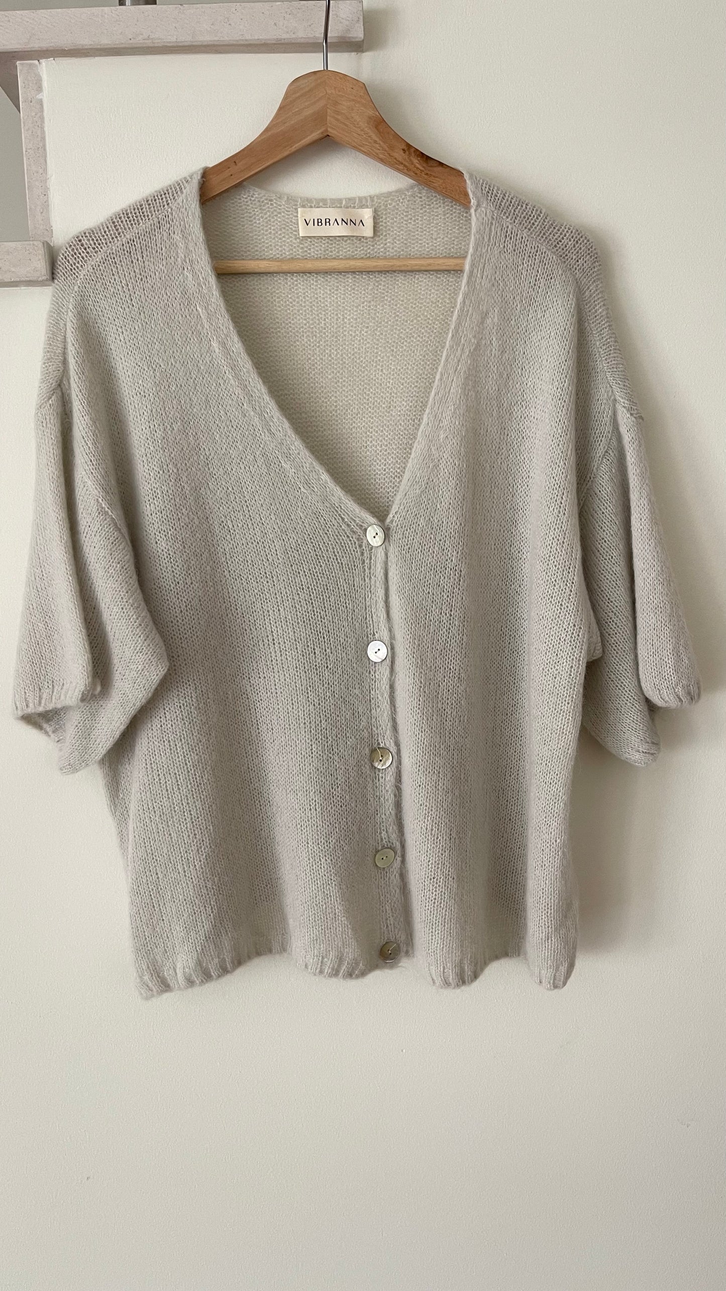 CHIARA | Short sleeve knitted coat