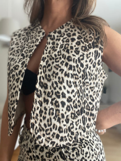 VICTORIA | Chaleco estampado animal
