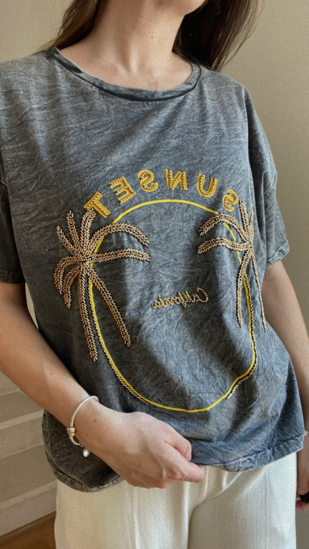 SUNSET | T-shirt with appliques