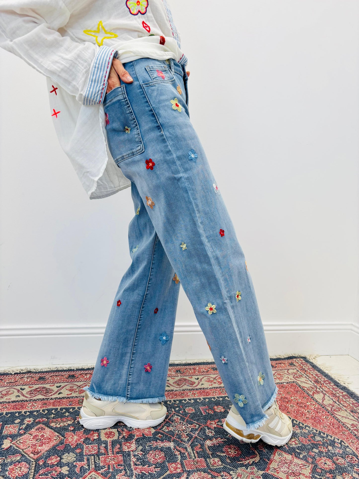 FLOWERBEAT JEANS