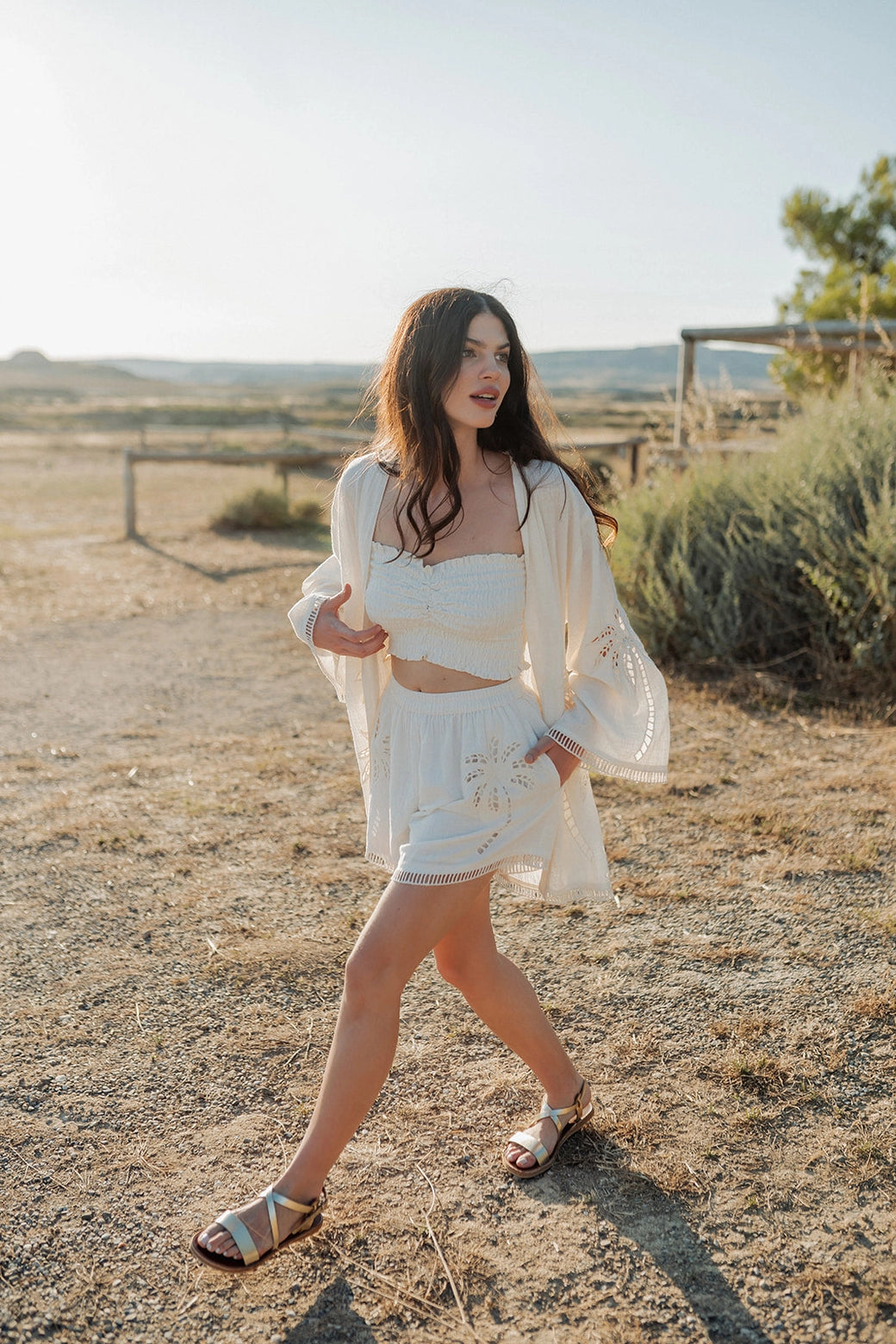 PALM WHISPER SHORTS