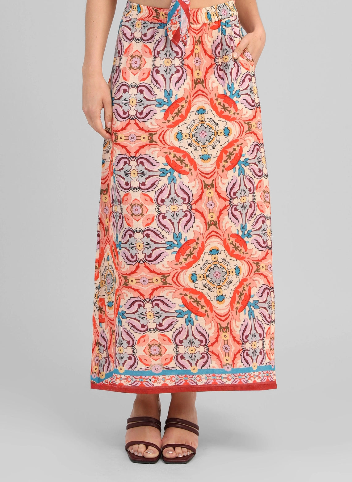 ARABESQUE SKIRT