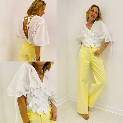 FLOR | Camisa com aplique em flor