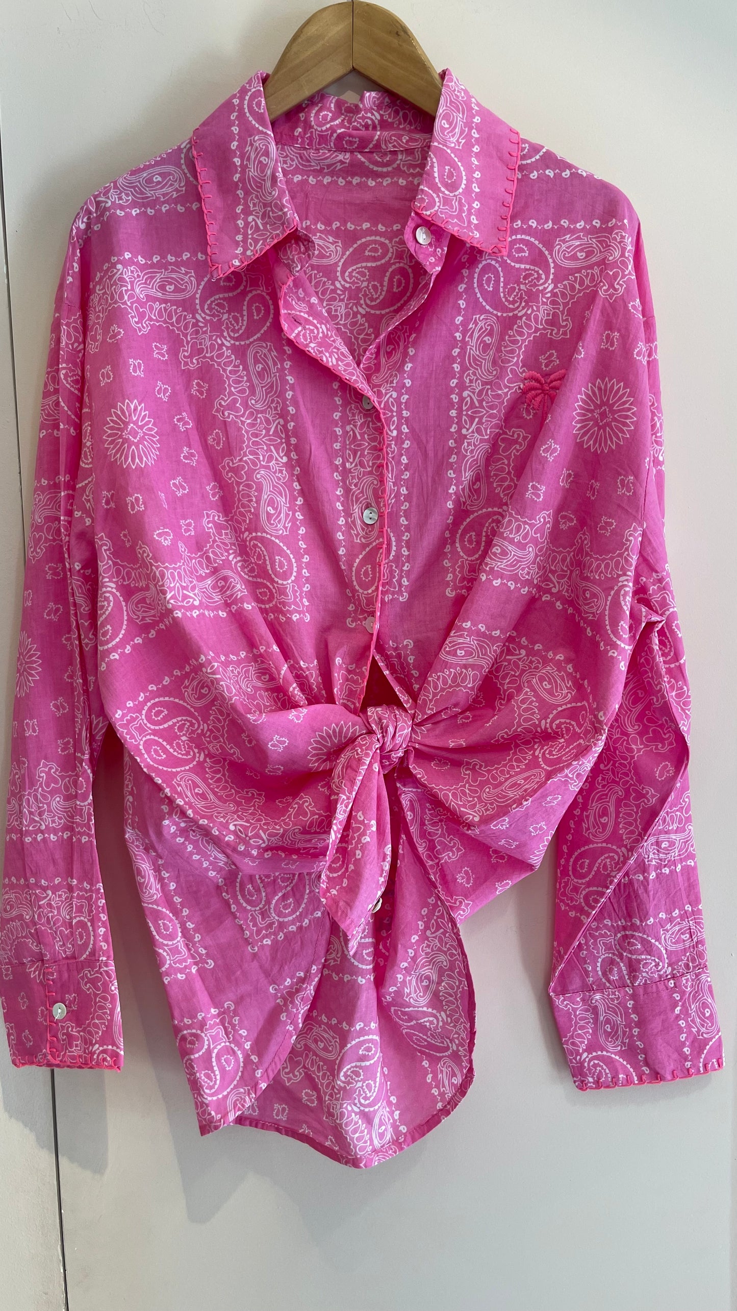 PLANET | Camisa estampada com bordados