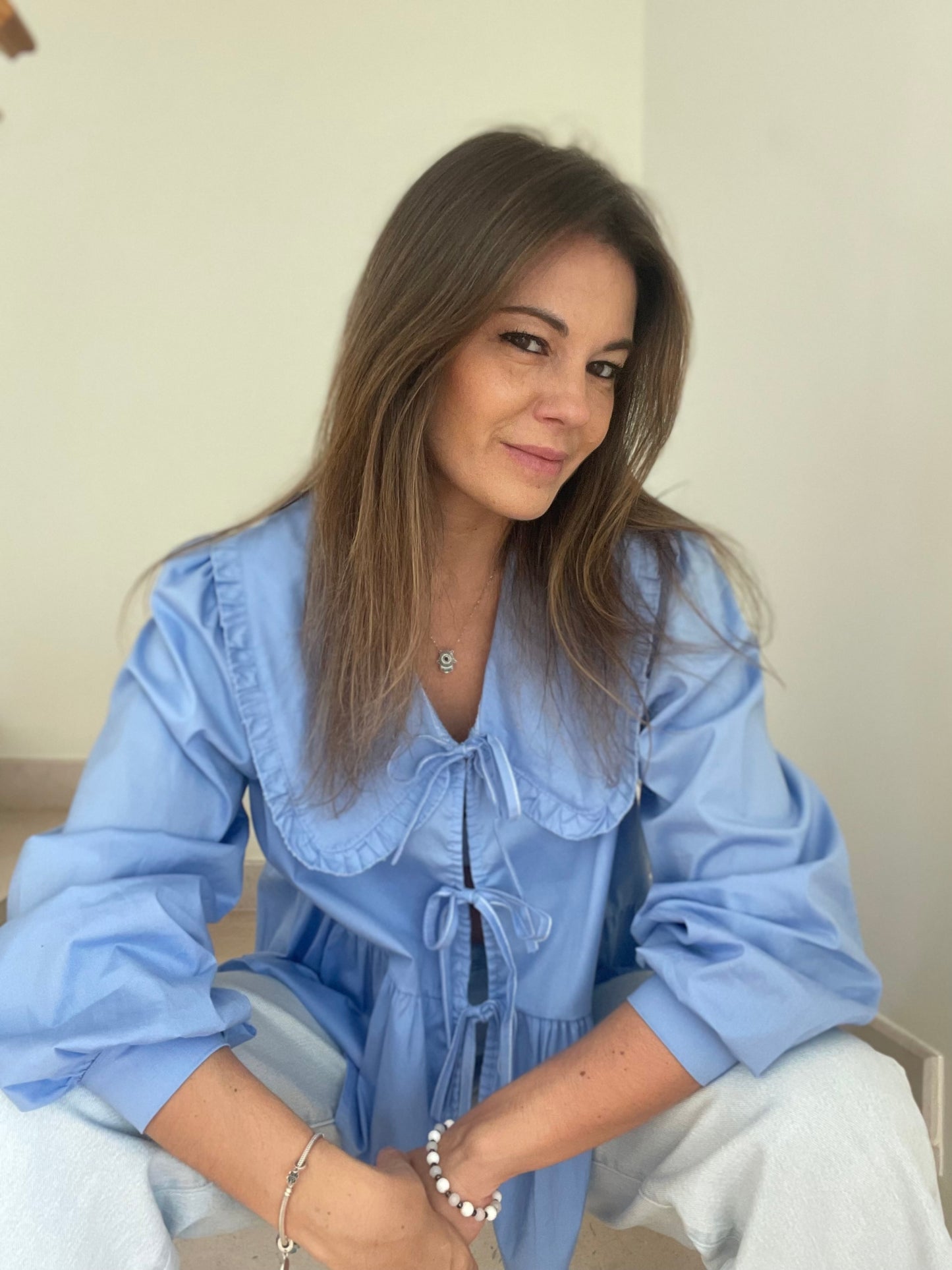 CAMILLA | Camisa con cuello babero