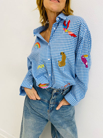 PARROT | Camisa quadrados com desenhos bordados