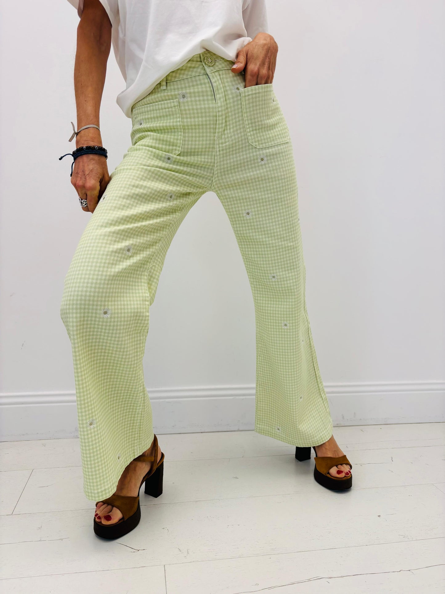 MATCHA BREEZE JEANS