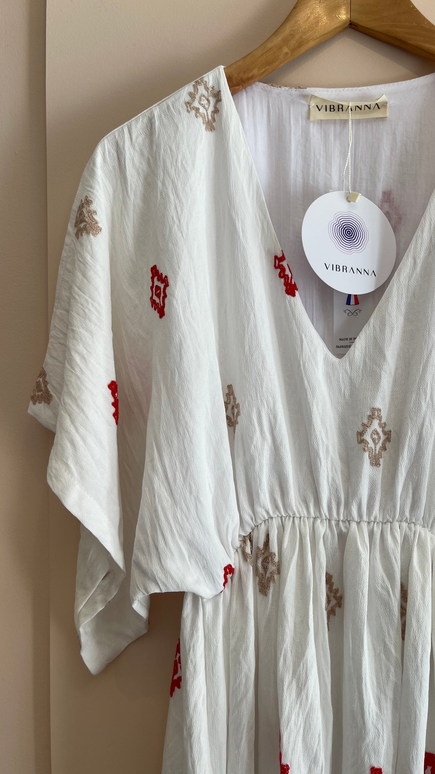 CLARA | Vestido con bordado