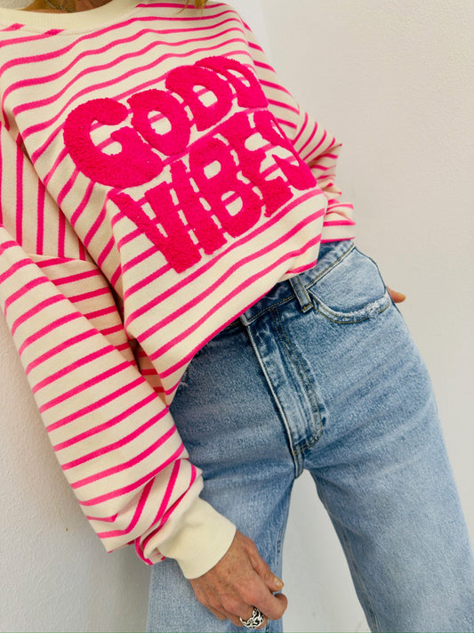GOOD VIBES | Sweat de algodão com riscas e frase estampada em tecido