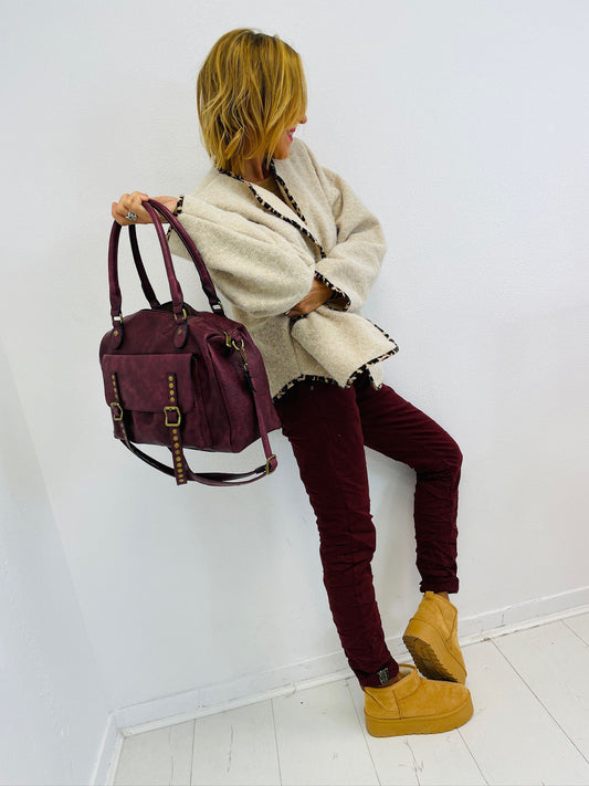 ALICANTE | Maleta con tachuelas
