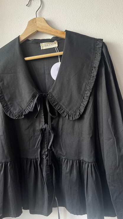 CAMILLA | Camisa con cuello babero