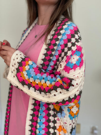 BALI | Kimono maxi em croché colorido
