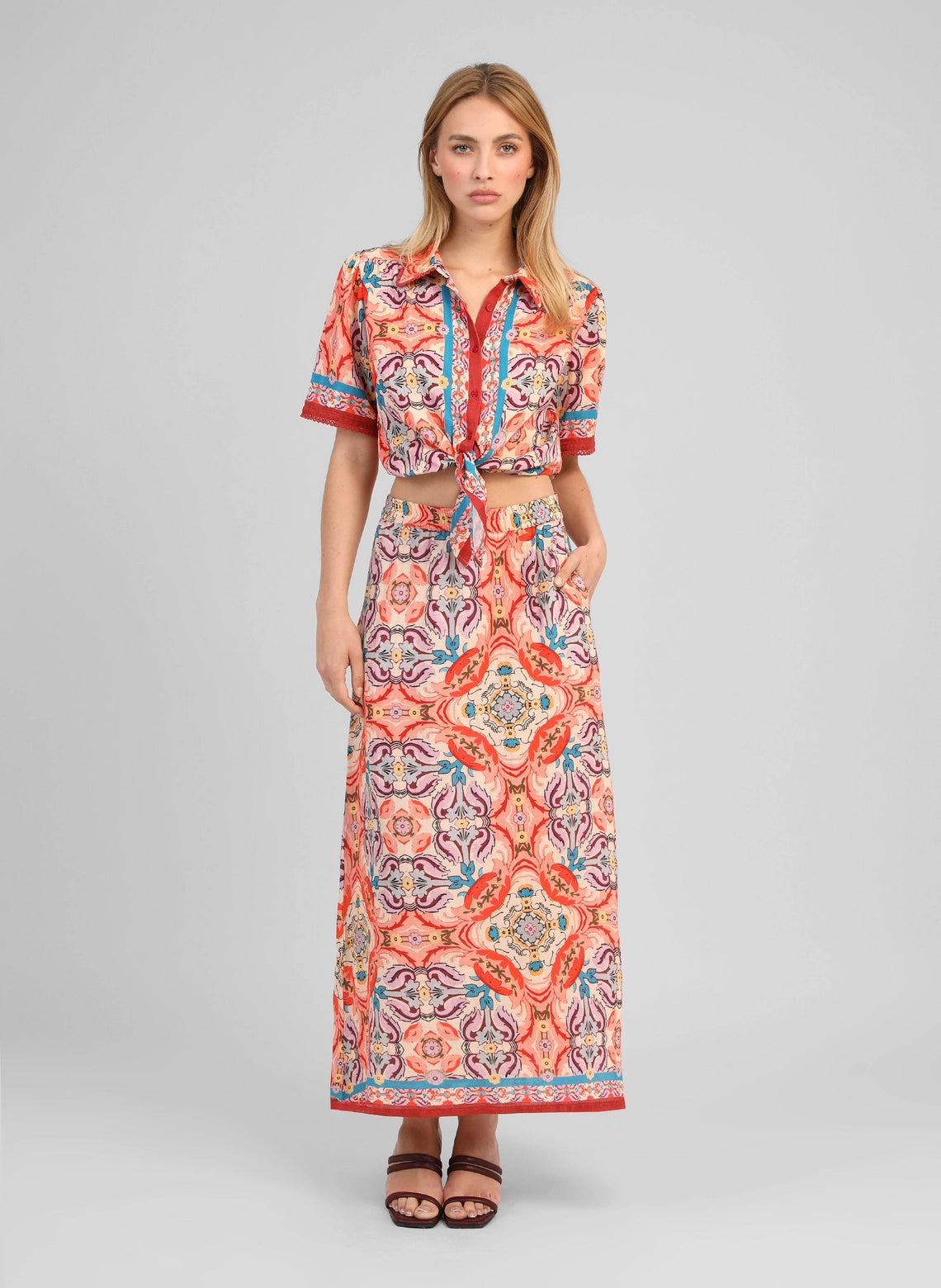 ARABESQUE SKIRT