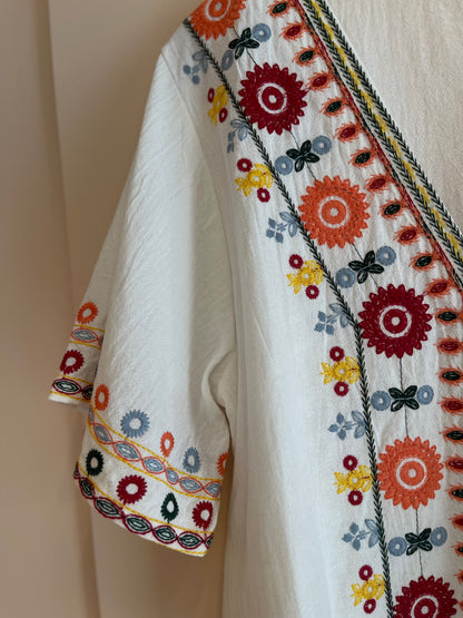 TULUM | Camisa com bordados coloridos