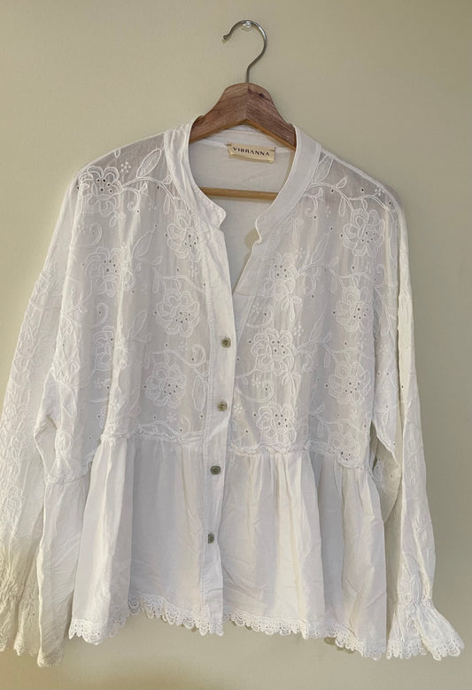 ROMANCE | Camisa con bordado