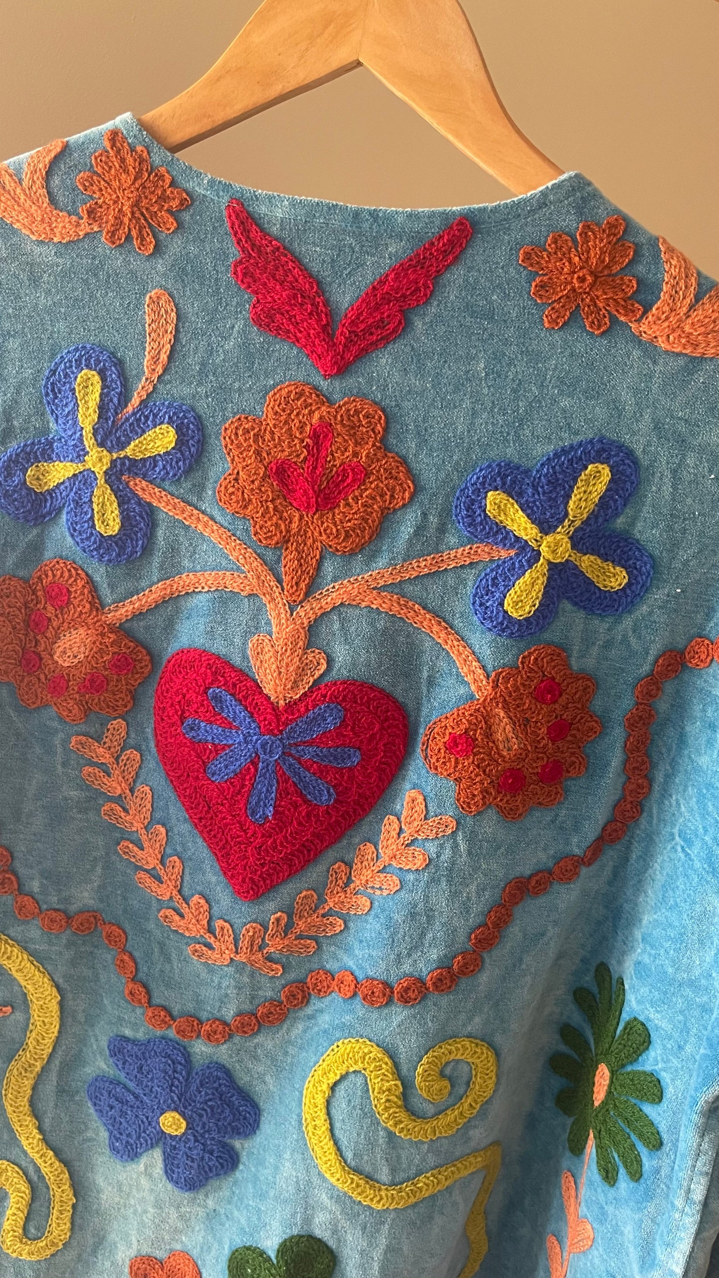 HEART BLOOM EMBROIDERED JACKET