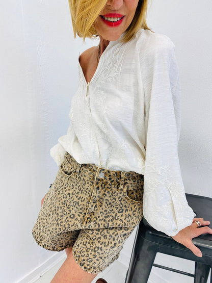 MUSE | Shorts animal print em ganga