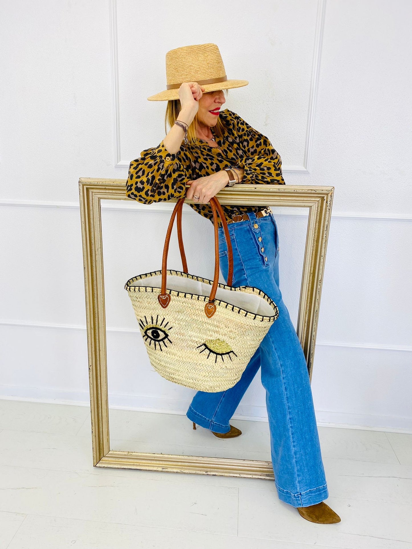 HAPPY | Straw bag