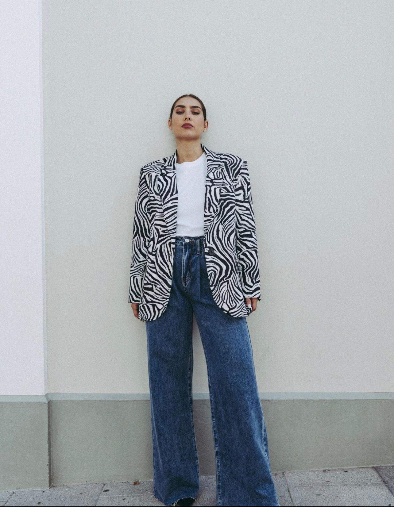 JUNGLE | Oversize zebra blazer